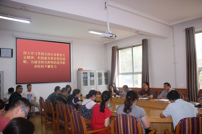 5d196cc652a7d.jpg
