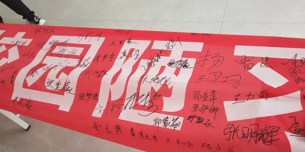 文本描述已自动生成